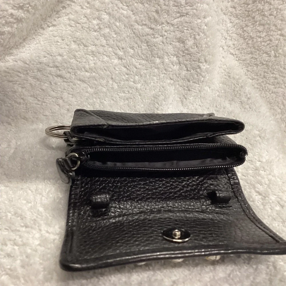 Brighton Black Pebbled Leather Coin Purse Keychain Ornate Silver Gold Hardware